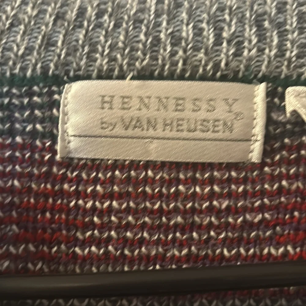 Vintage Hennessy by Van Heusen crewneck sweater size XL